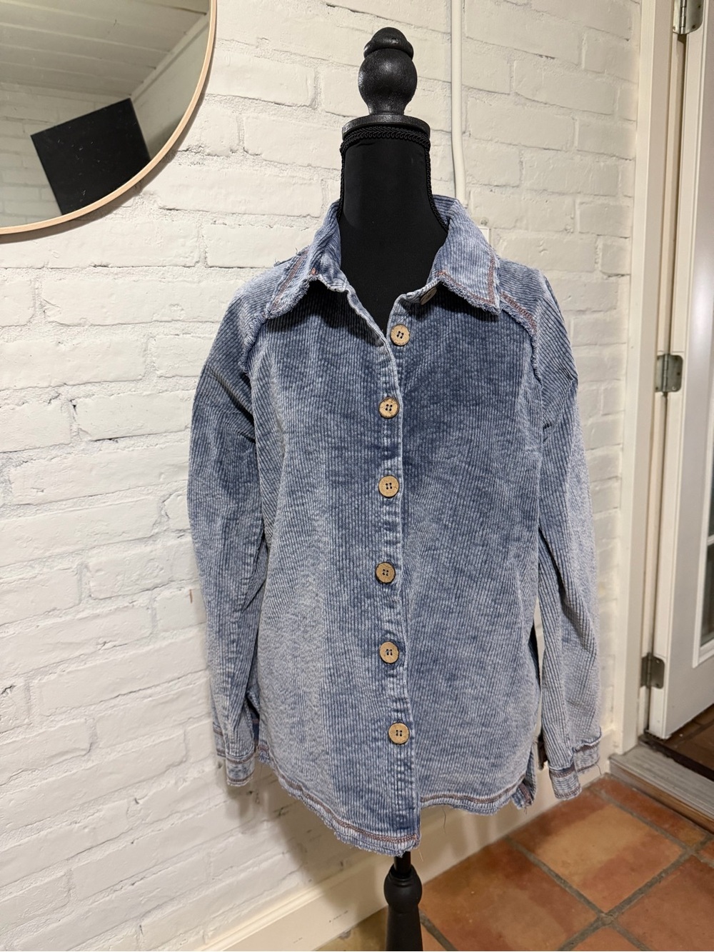 Pol vintage inspired Women's Washed Blue Corduroy Button-Up Jacket